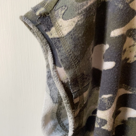 Rock N Republic Camo Top - Picture 4 of 11